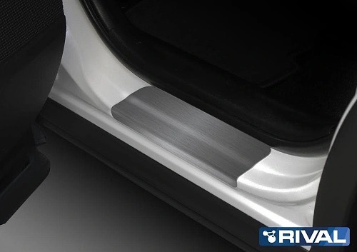 (Rival) Накладки порогов Toyota RAV4 2013