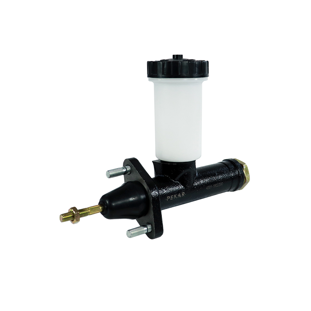 Цилиндр сцепления главный